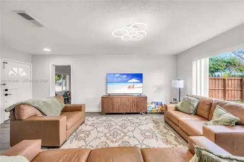 15930 SW 90th Avenue Palmetto Bay FL 33157