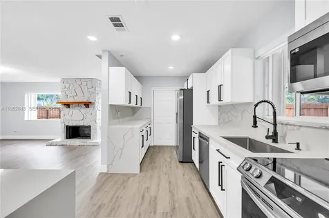 15930 SW 90th Avenue Palmetto Bay FL 33157