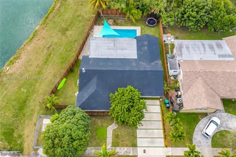 15930 SW 90th Avenue Palmetto Bay FL 33157