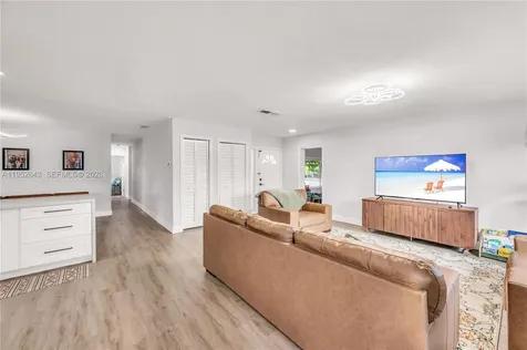 15930 SW 90th Avenue Palmetto Bay FL 33157