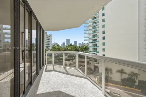 20185 E Country Club Drive Aventura FL 33180