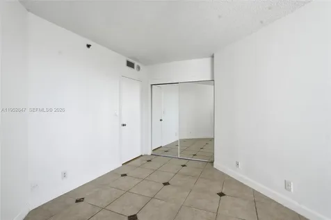 20185 E Country Club Drive Aventura FL 33180