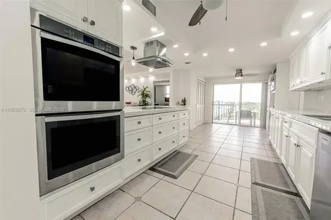 1800 NE 114th Street Miami FL 33181
