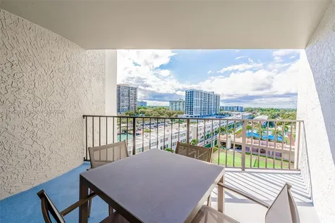 1800 NE 114th Street Miami FL 33181