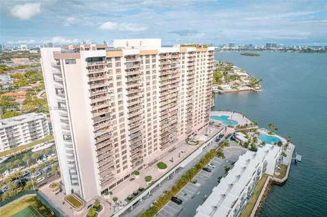 1800 NE 114th Street Miami FL 33181