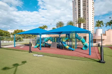 1800 NE 114th Street Miami FL 33181