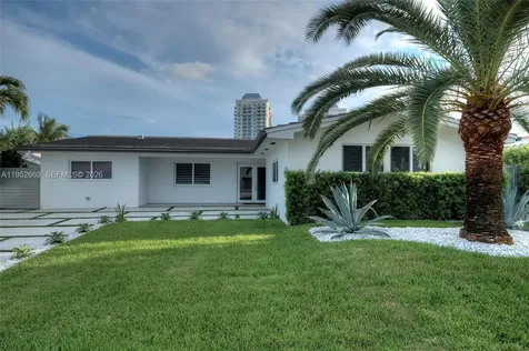 1250 NE 82nd Street Miami FL 33138