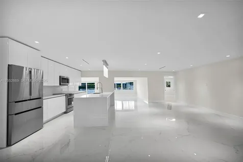 1250 NE 82nd Street Miami FL 33138