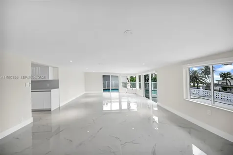 1250 NE 82nd Street Miami FL 33138