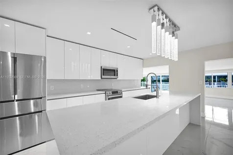 1250 NE 82nd Street Miami FL 33138