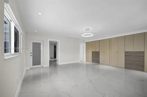 1250 NE 82nd Street Miami FL 33138