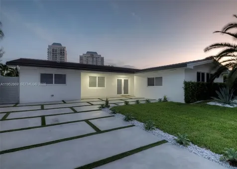 1250 NE 82nd Street Miami FL 33138