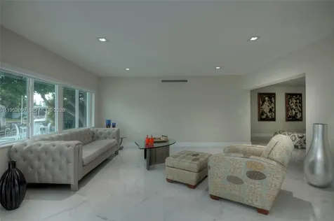 1250 NE 82nd Street Miami FL 33138
