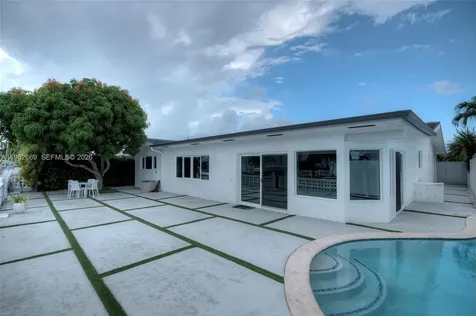 1250 NE 82nd Street Miami FL 33138