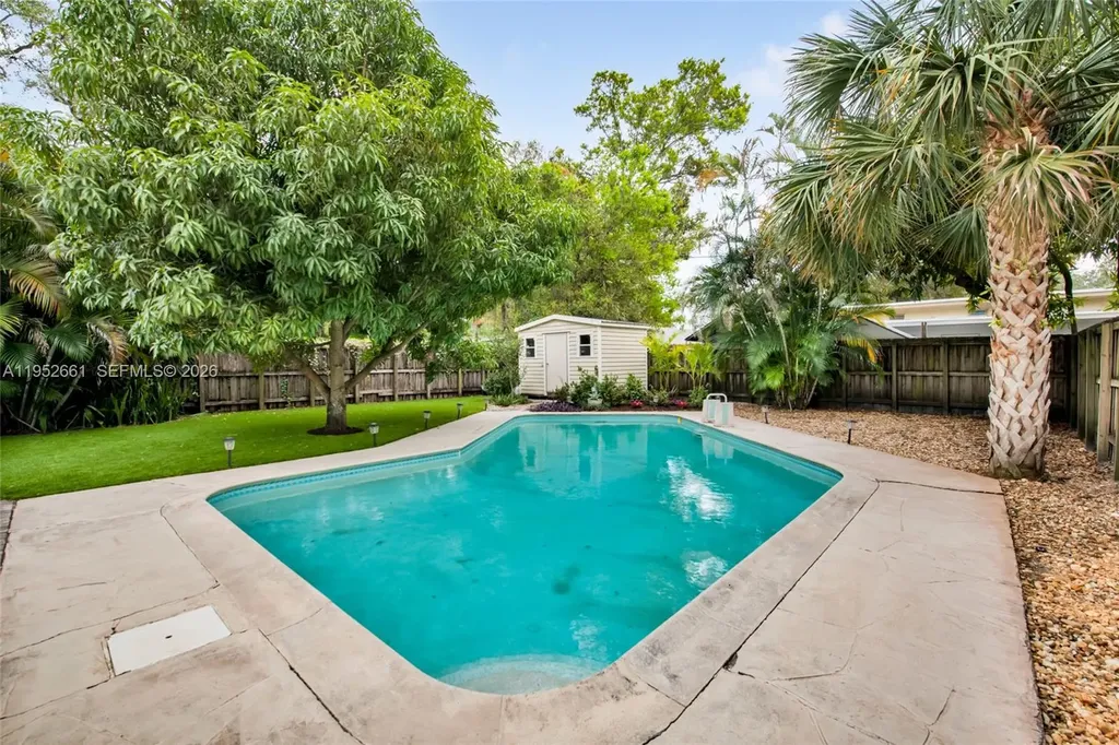 1512 SW 24th Street Fort Lauderdale FL 33315