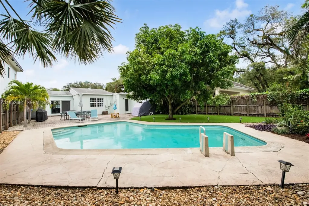 1512 SW 24th Street Fort Lauderdale FL 33315