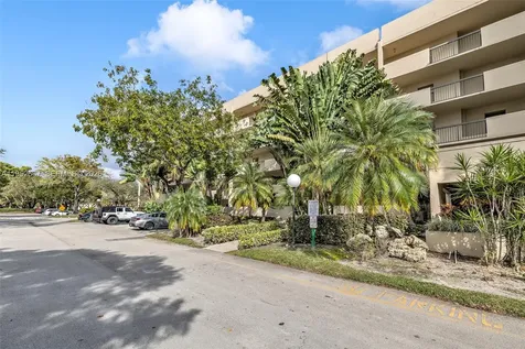 2900 NW 42nd Avenue Coconut Creek FL 33066