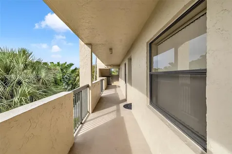 2900 NW 42nd Avenue Coconut Creek FL 33066