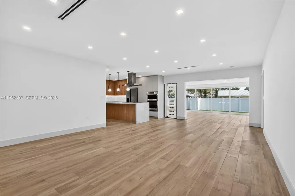 1917 N Swinton Avenue Delray Beach FL 33444