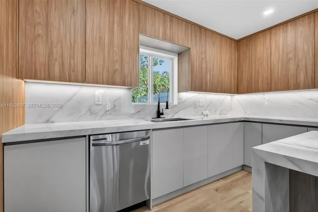 1917 N Swinton Avenue Delray Beach FL 33444