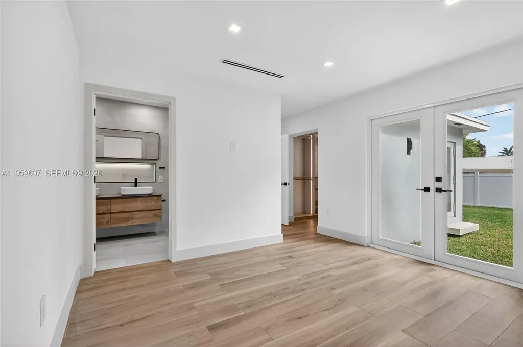 1917 N Swinton Avenue Delray Beach FL 33444