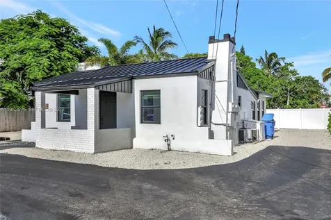 3671 NE 11th Avenue Oakland Park FL 33334