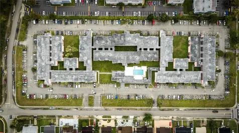 19701 SW 114th Avenue Miami FL 33157