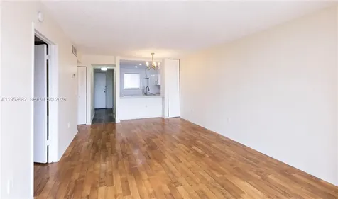 19701 SW 114th Avenue Miami FL 33157