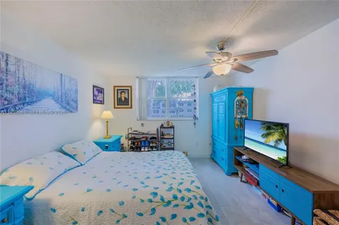 9100 Lime Bay Boulevard Tamarac FL 33321