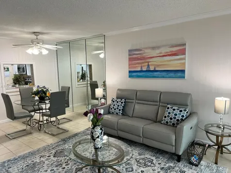 1501 S Ocean Boulevard Lauderdale By The Sea FL 33062