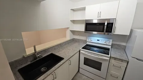 5720 SW 5th Street Miami FL 33144