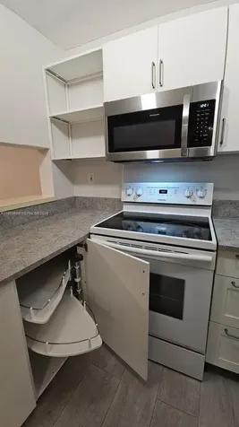 5720 SW 5th Street Miami FL 33144