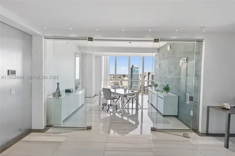 1100 Biscayne Boulevard Miami FL 33132