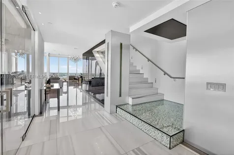 1100 Biscayne Boulevard Miami FL 33132