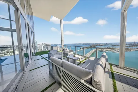1100 Biscayne Boulevard Miami FL 33132
