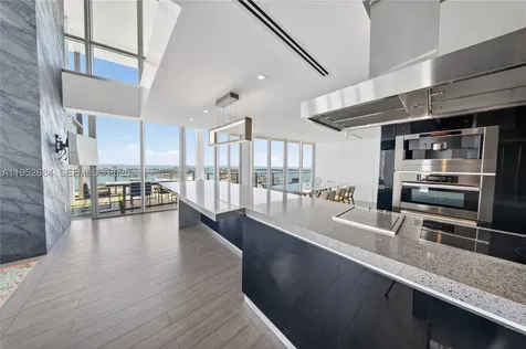 1100 Biscayne Boulevard Miami FL 33132