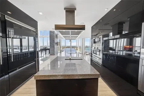 1100 Biscayne Boulevard Miami FL 33132