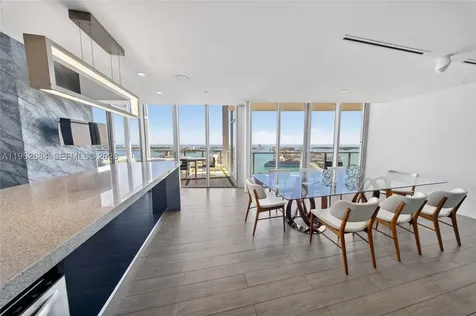 1100 Biscayne Boulevard Miami FL 33132
