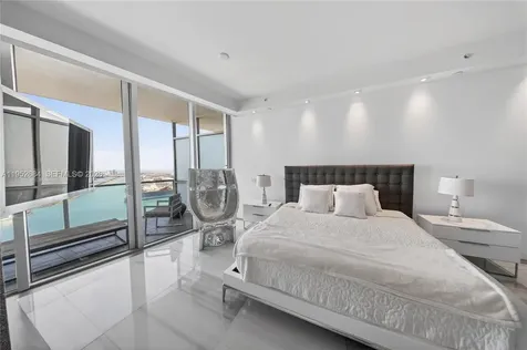 1100 Biscayne Boulevard Miami FL 33132
