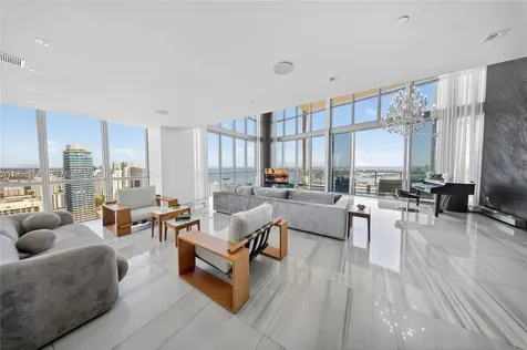1100 Biscayne Boulevard Miami FL 33132