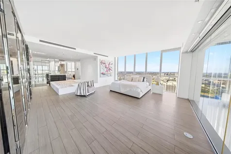 1100 Biscayne Boulevard Miami FL 33132