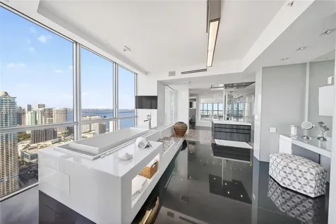 1100 Biscayne Boulevard Miami FL 33132