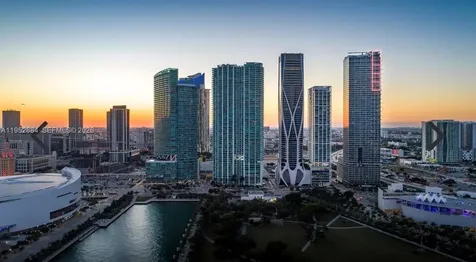 1100 Biscayne Boulevard Miami FL 33132