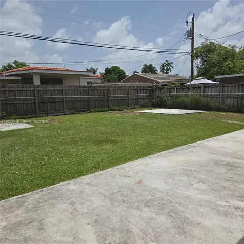 7401 SW 21st Street Miami FL 33155