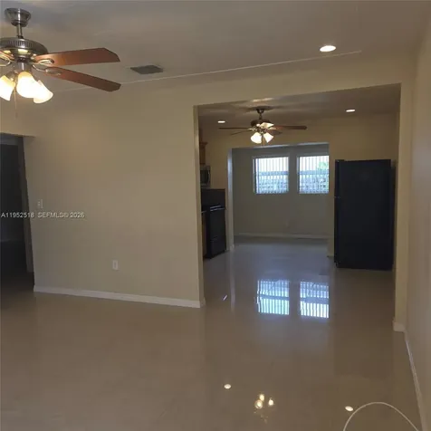 7401 SW 21st Street Miami FL 33155