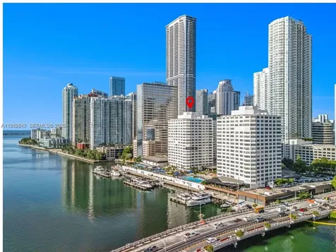 905 Brickell Bay Drive Miami FL 33131
