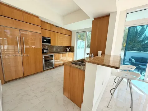 50 S Pointe Drive Miami Beach FL 33139