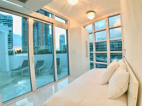 50 S Pointe Drive Miami Beach FL 33139