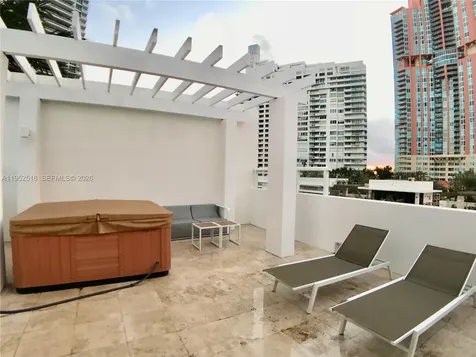 50 S Pointe Drive Miami Beach FL 33139