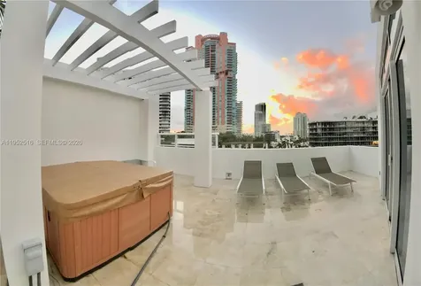 50 S Pointe Drive Miami Beach FL 33139